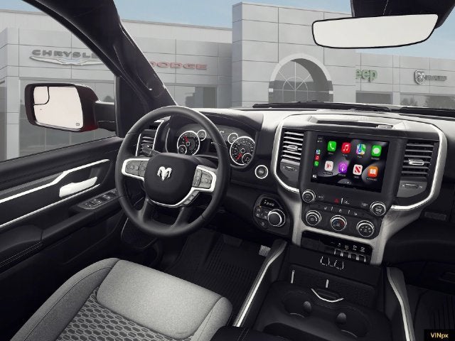 2027 RAM 1500 Big Horn/Lone Star