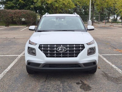 2022 Hyundai Venue SEL