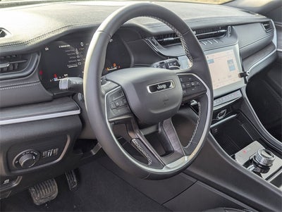 2026 Jeep Grand Cherokee GRAND CHEROKEE LAREDO ALTITUDE 4X4