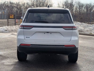 2026 Jeep Grand Cherokee GRAND CHEROKEE LAREDO ALTITUDE 4X4