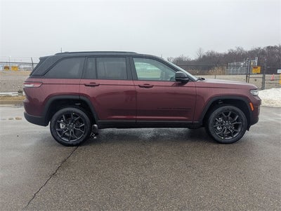 2025 Jeep Grand Cherokee GRAND CHEROKEE LIMITED 4X4