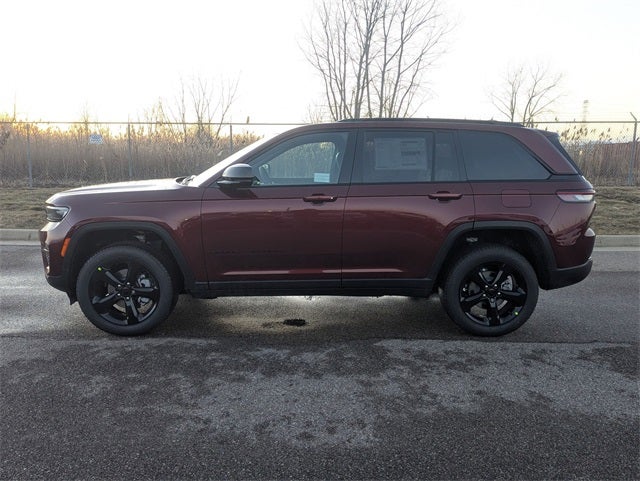 2025 Jeep Grand Cherokee GRAND CHEROKEE LIMITED 4X4