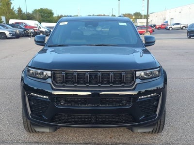2027 Jeep Grand Cherokee Limited Reserve