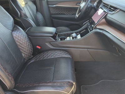 2025 Jeep Grand Cherokee Summit 4x4