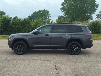 2022 Jeep Grand Cherokee L Altitude 4x4