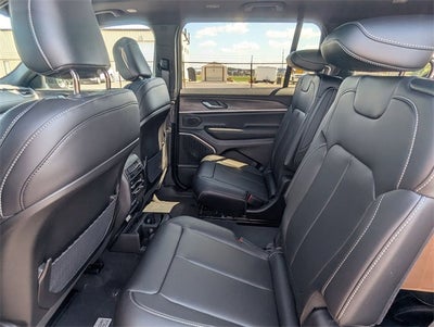 2025 Jeep Grand Cherokee L GRAND CHEROKEE L LIMITED 4X4