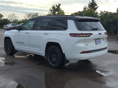 2027 Jeep Grand Cherokee L Summit