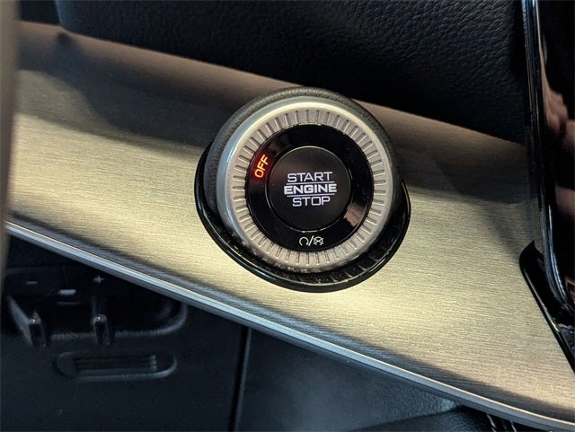 2025 Jeep Wagoneer WAGONEER OVERLAND 4X4