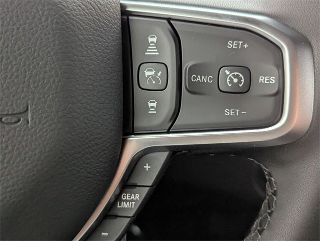 2025 RAM 1500 RAM 1500 BIG HORN CREW CAB 4X4 5'7' BOX