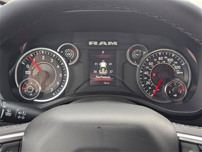 2025 RAM 1500 RAM 1500 BIG HORN CREW CAB 4X4 5'7' BOX