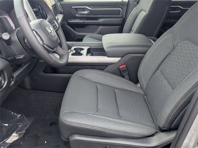 2025 RAM 1500 RAM 1500 BIG HORN CREW CAB 4X4 5'7' BOX