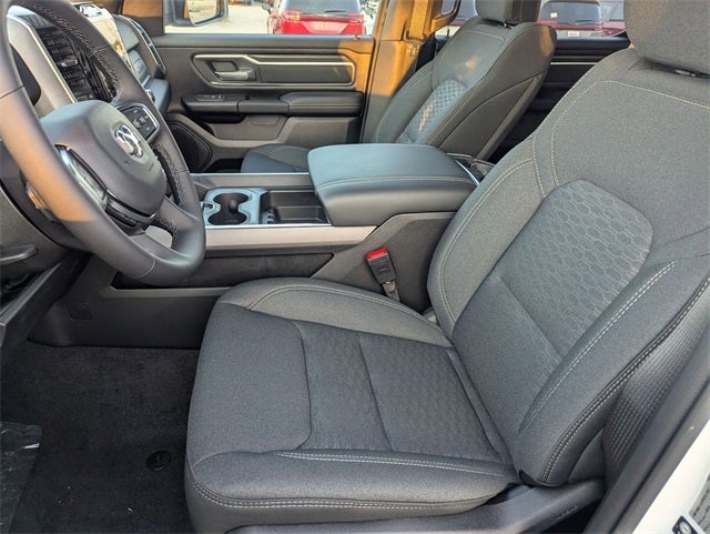 2025 RAM 1500 RAM 1500 BIG HORN CREW CAB 4X4 5'7' BOX