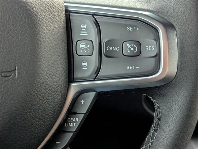 2025 RAM 1500 RAM 1500 BIG HORN CREW CAB 4X4 5'7' BOX