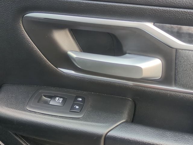 2019 RAM 1500 Big Horn/Lone Star Crew Cab 4x4 5'7' Box