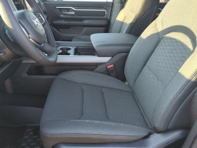 2027 RAM 1500 RAM 1500 BIG HORN CREW CAB 4X4 5'7' BOX