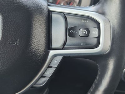 2020 RAM 1500 Big Horn Crew Cab 4x4 5'7' Box