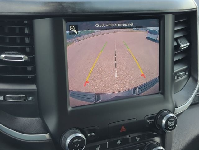 2020 RAM 1500 Big Horn Crew Cab 4x4 5'7' Box