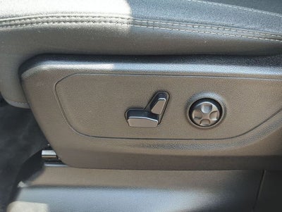 2020 RAM 1500 Big Horn Crew Cab 4x4 5'7' Box