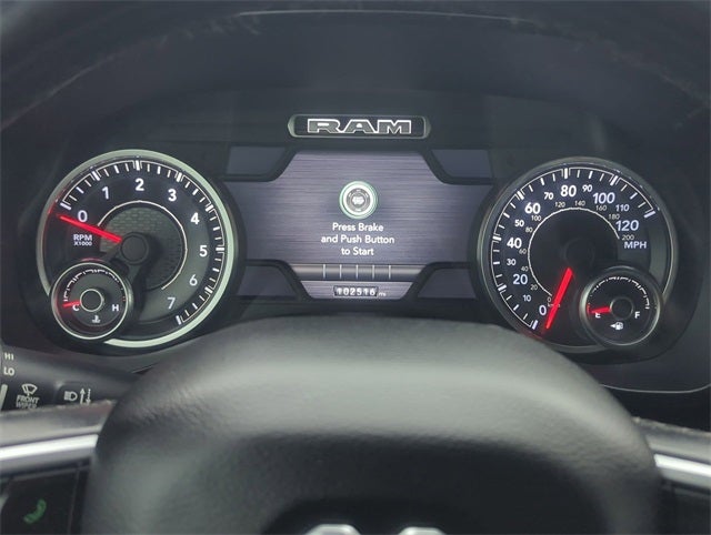 2019 RAM 1500 Big Horn/Lone Star Crew Cab 4x4 5'7' Box