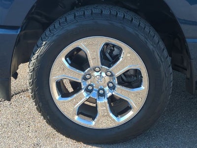 2022 RAM 1500 Big Horn Crew Cab 4x4 5'7' Box