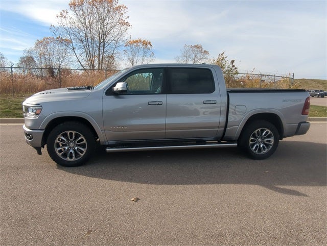 2021 RAM 1500 Laramie Crew Cab 4x4 5'7' Box