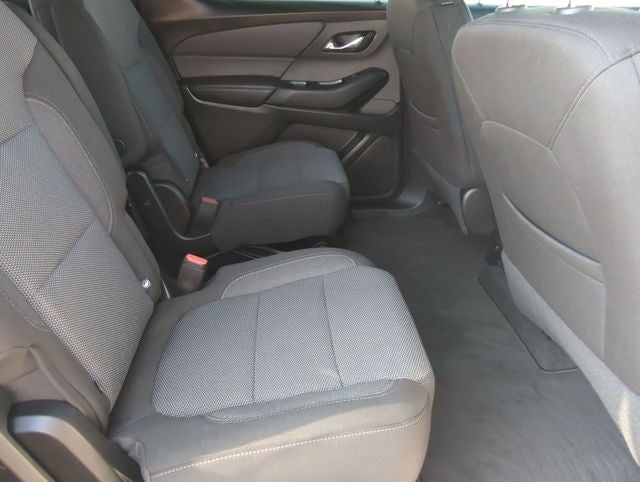 2023 Chevrolet Traverse FWD LT Cloth