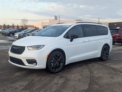 2026 Chrysler Pacifica PACIFICA SELECT