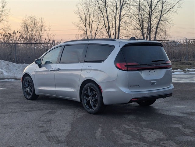 2026 Chrysler Pacifica PACIFICA SELECT