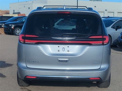 2021 Chrysler Pacifica Touring L AWD