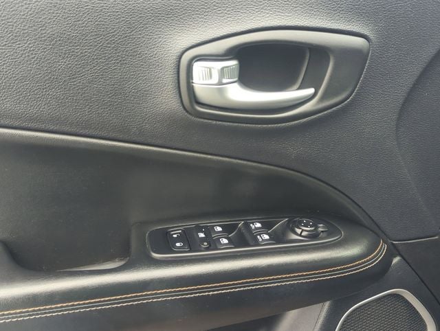 2018 Jeep Compass Latitude FWD