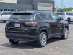 2024 Jeep Compass Latitude Lux FWD