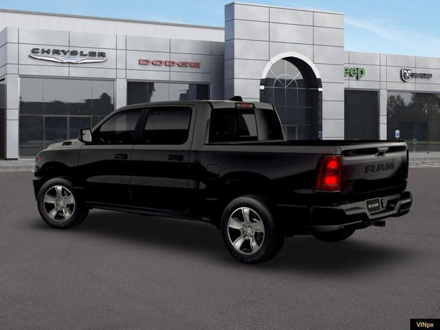 2026 RAM 1500 RAM 1500 EXPRESS CREW CAB 4X4 5'7' BOX