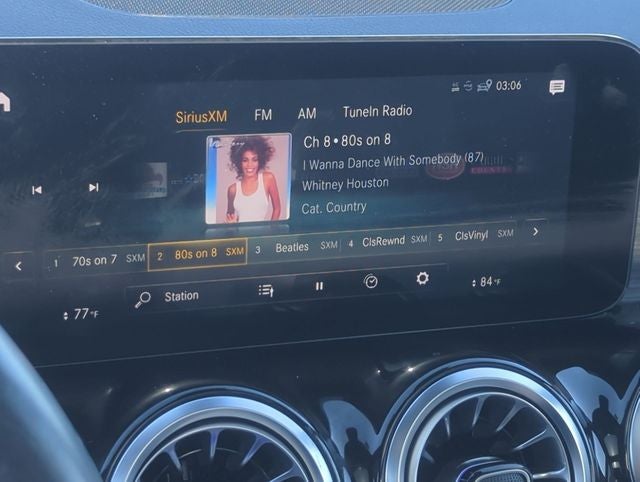 2022 Mercedes-Benz GLB 4MATIC®