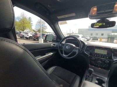 2020 Jeep Grand Cherokee Laredo