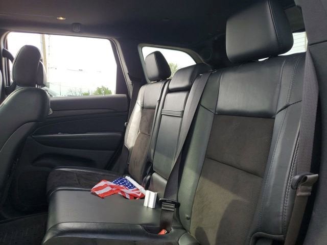 2020 Jeep Grand Cherokee Laredo