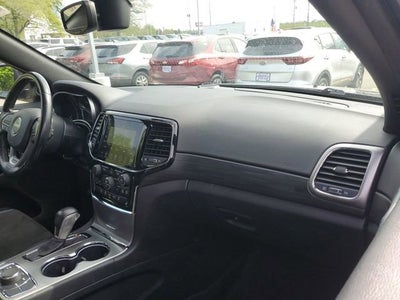 2020 Jeep Grand Cherokee Laredo