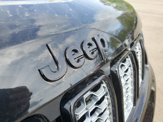2020 Jeep Grand Cherokee Laredo