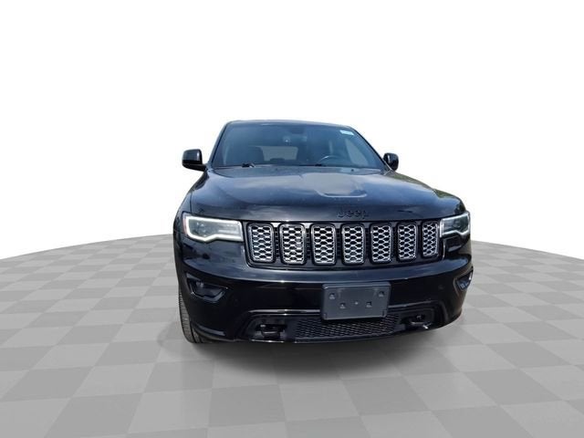 2020 Jeep Grand Cherokee Laredo