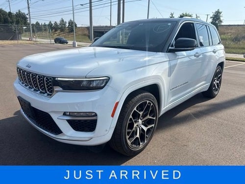 2022 Jeep Grand Cherokee Summit