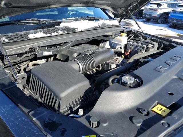 2020 RAM 1500 Big Horn Crew Cab 4x4 5'7" Box