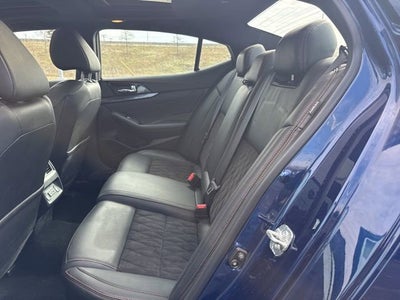 2020 Nissan Maxima SR