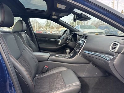 2020 Nissan Maxima SR