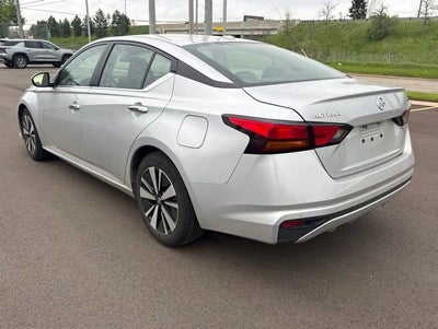 2021 Nissan Altima SV FWD