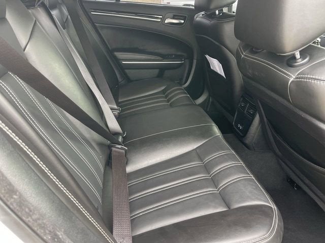 2021 Chrysler 300 300S