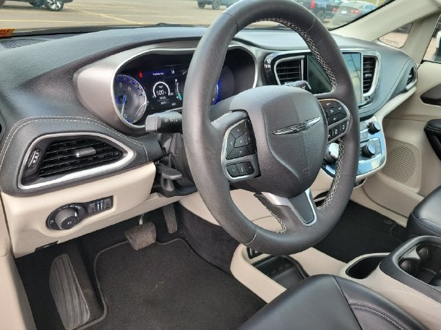 2023 Chrysler Pacifica Touring L AWD