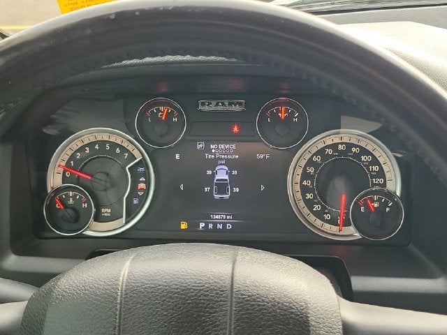 2017 RAM 1500 Big Horn Crew Cab 4x4 5'7" Box