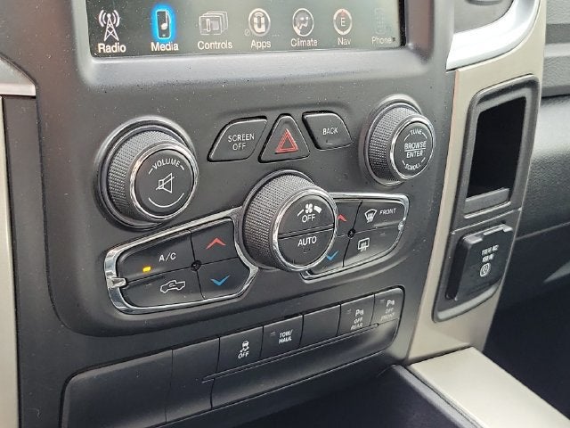 2017 RAM 1500 Big Horn Crew Cab 4x4 5'7" Box