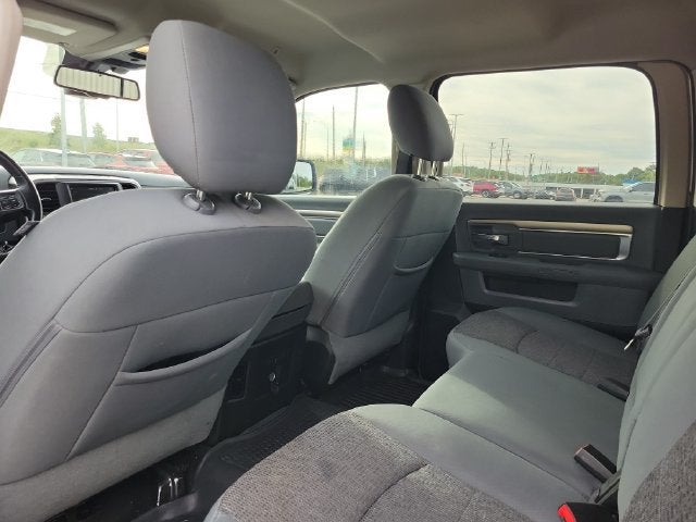 2017 RAM 1500 Big Horn Crew Cab 4x4 5'7" Box