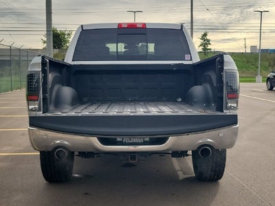 2017 RAM 1500 Big Horn Crew Cab 4x4 5'7" Box