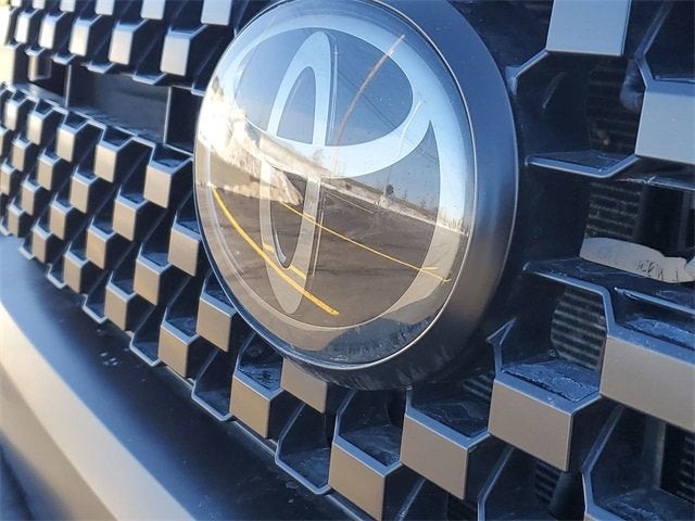 2018 Toyota Tundra SR5 5.7L V8